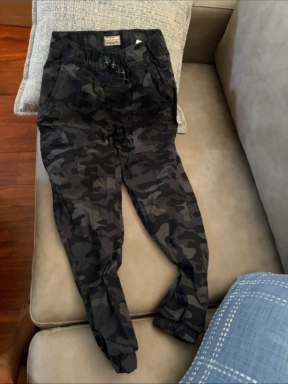 Weatherproof Black and Gray Camo Joggers (snow pants)
